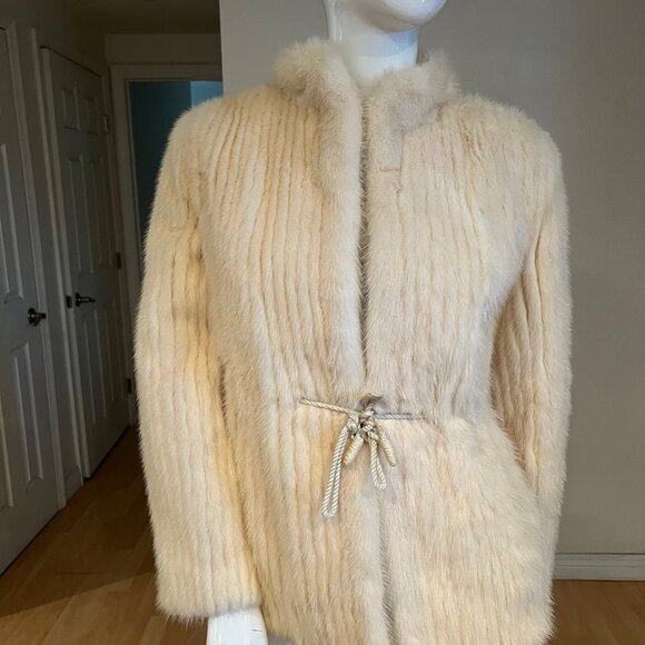 VINTAGE MINK CORDED OXI WHITE CINCH WAIST JACKET SIZE S/M - Picture 2 of 7